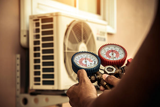 Professional Ductwork Repair technician working in Islip Terrace, NY